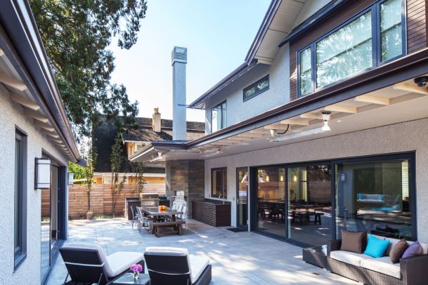 outdoor entertainment